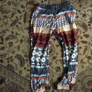 Patterned pants